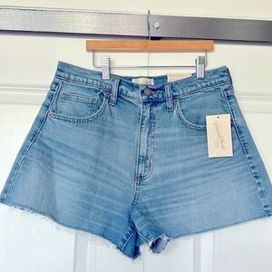 High-Rise 90s cutoff shorts size 8
